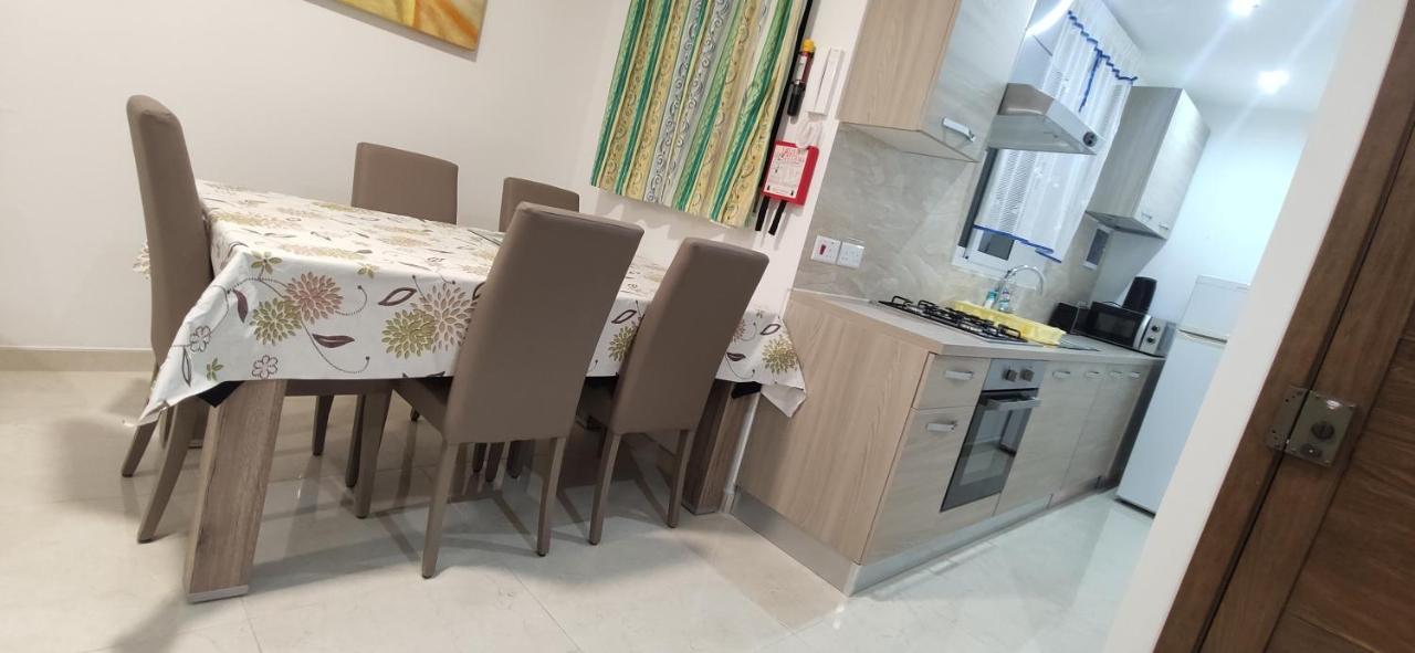 One Bed Room Apartment With Terrace Marsaskala Kültér fotó