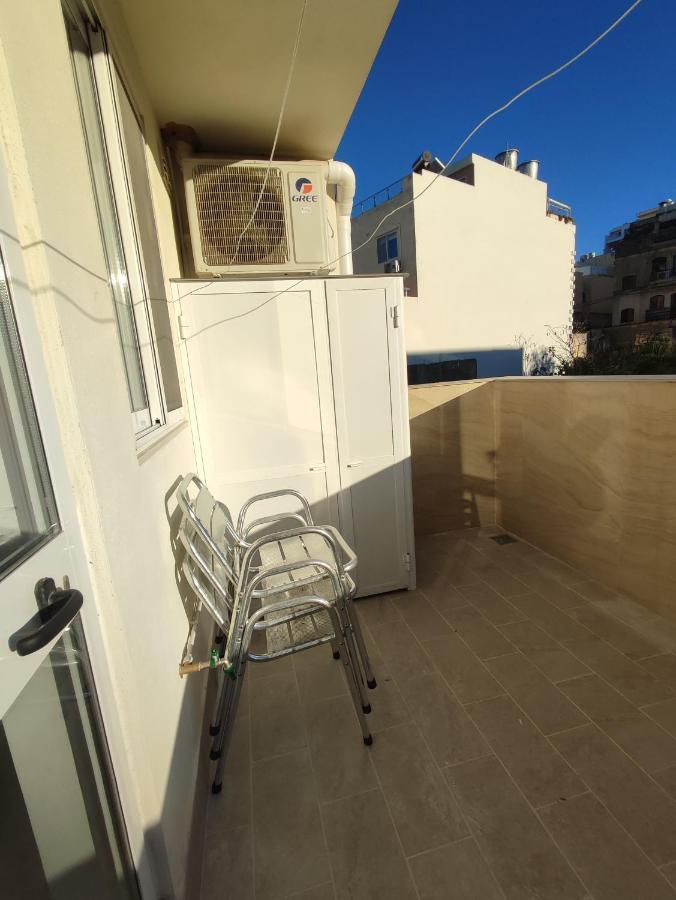 One Bed Room Apartment With Terrace Marsaskala Kültér fotó