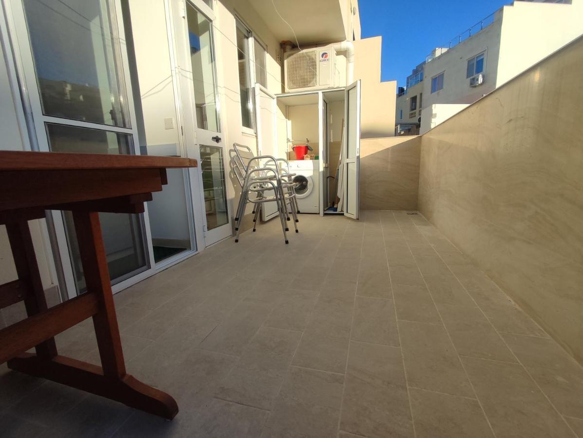 One Bed Room Apartment With Terrace Marsaskala Kültér fotó