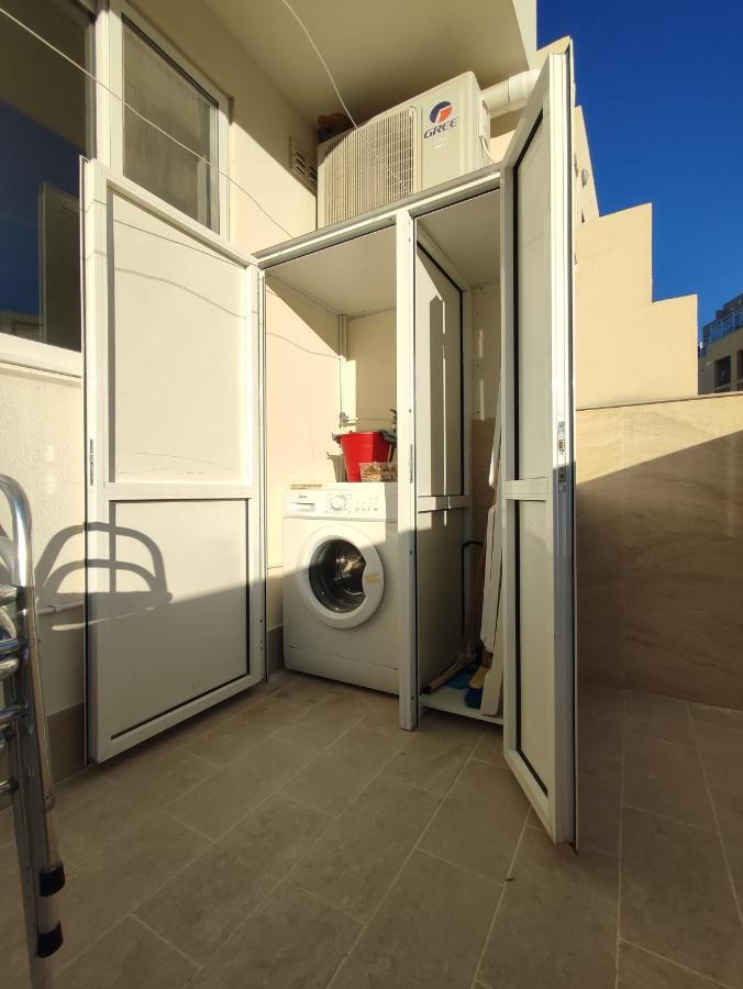 One Bed Room Apartment With Terrace Marsaskala Kültér fotó